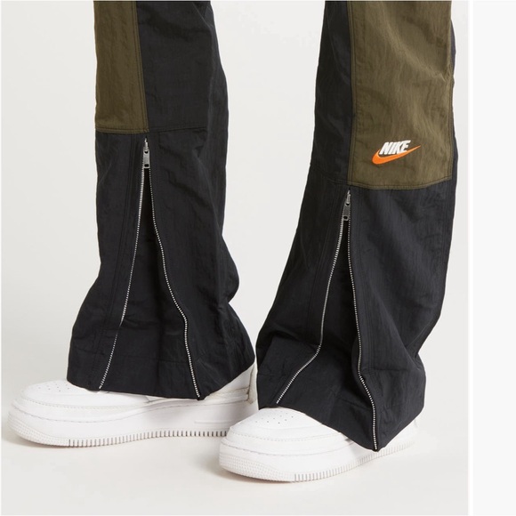 Nike Track Pants - Picture 2 of 6